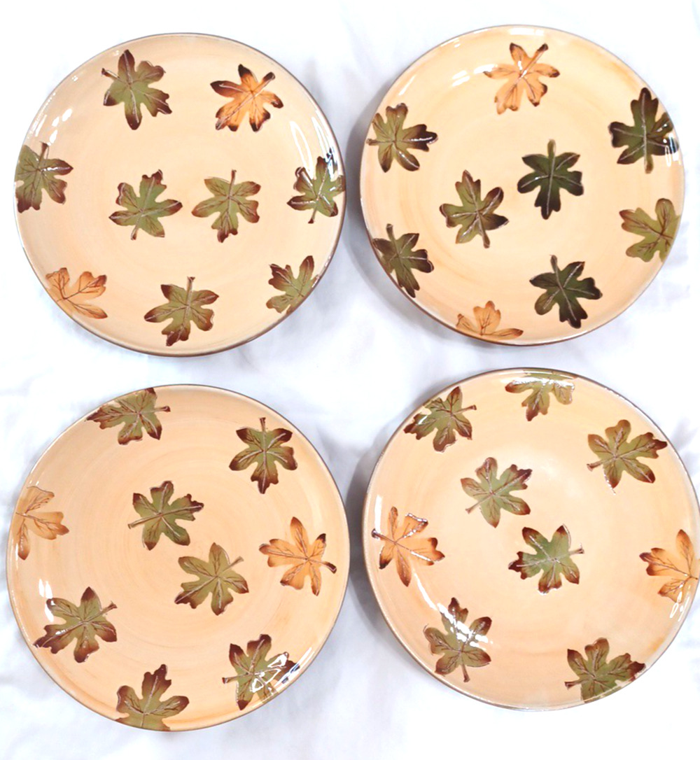 Pottery Barn 4 Harvest Gold 8 1/2" Plates Autumn Fall Leaves Set